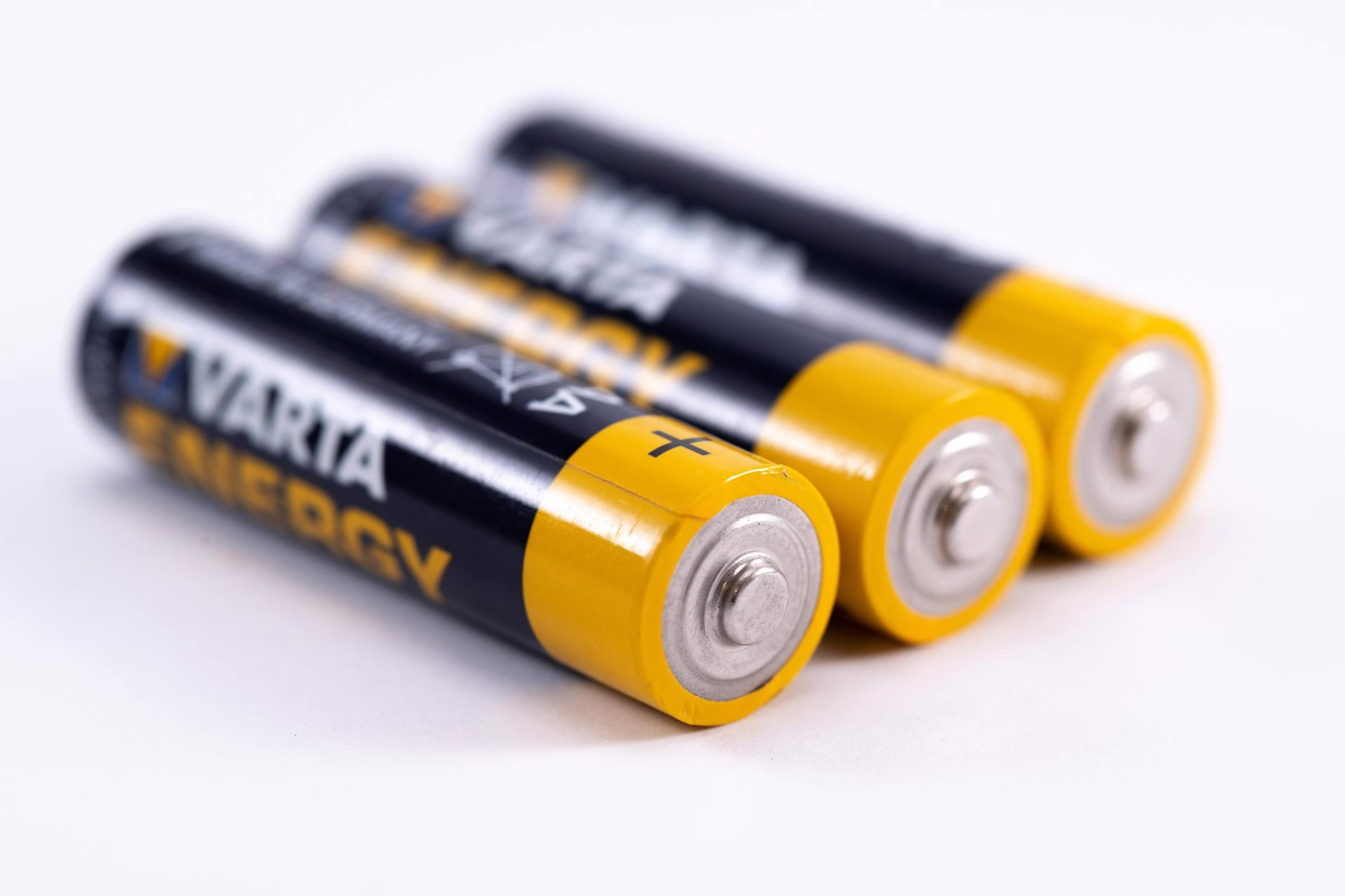 3 double a batteries
