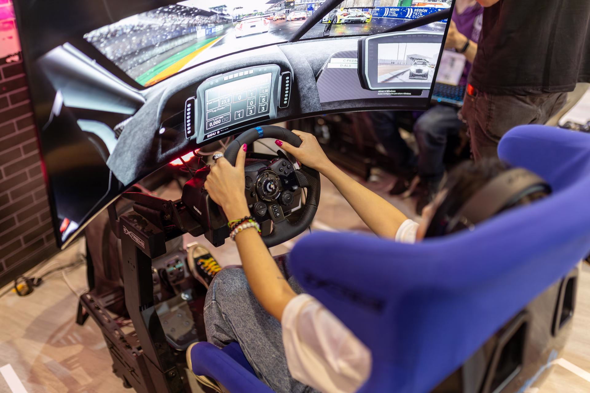racing simulator game